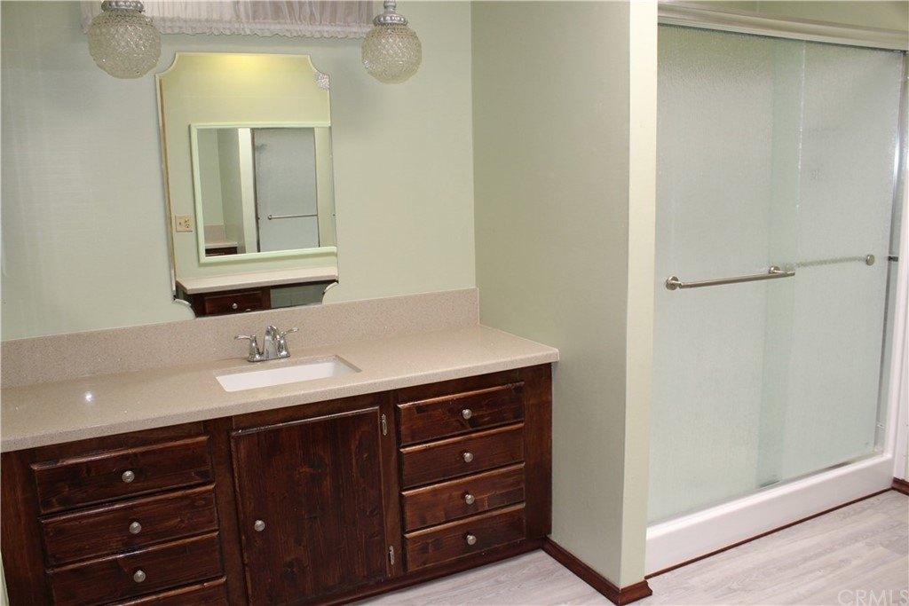 Vista Grande Dr, Hemet, CA 92543