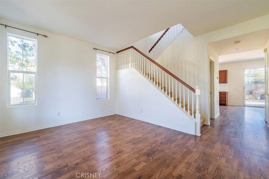 Agapanthus Ln, Valencia, CA 91354