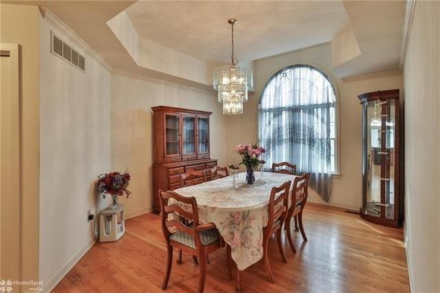 York Dr, Orefield, PA 18069