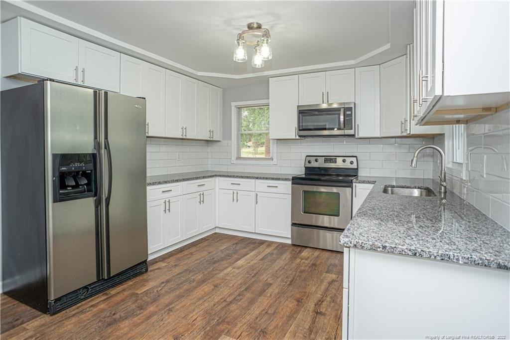 Poplar Dr, Fayetteville, NC 28304