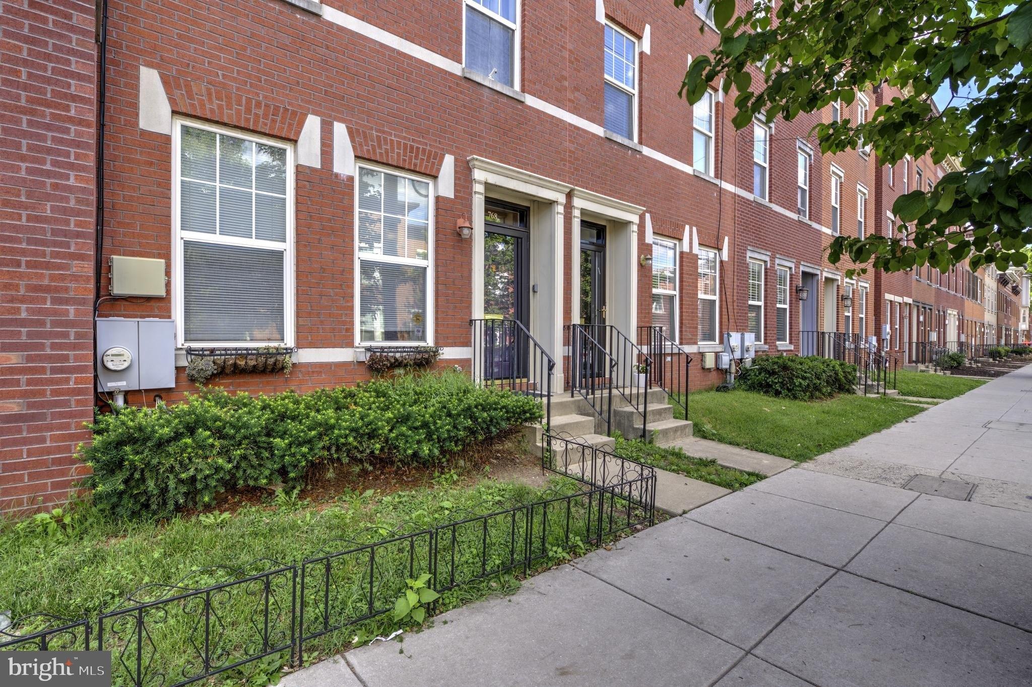 S 13th St, Philadelphia, PA 19147