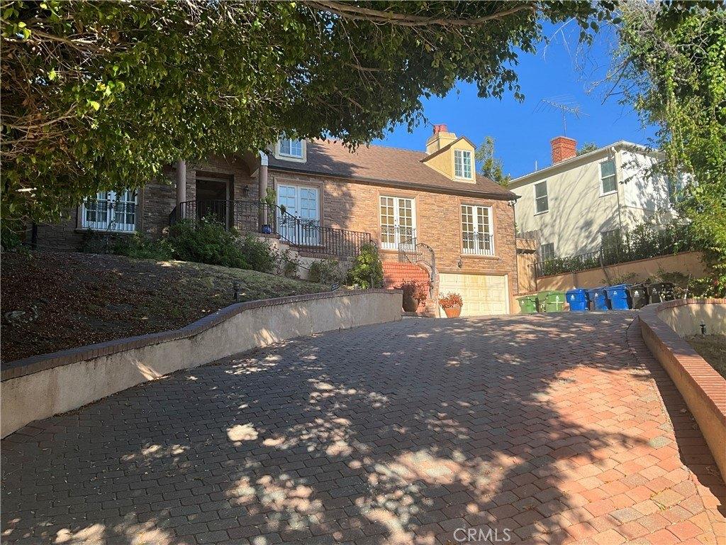 Warner Ave, Los Angeles, CA 90024