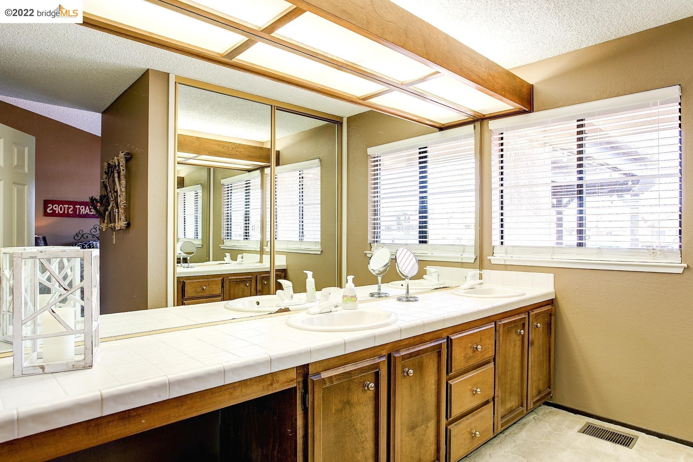 Spinnaker Way, Discovery Bay, CA 94505