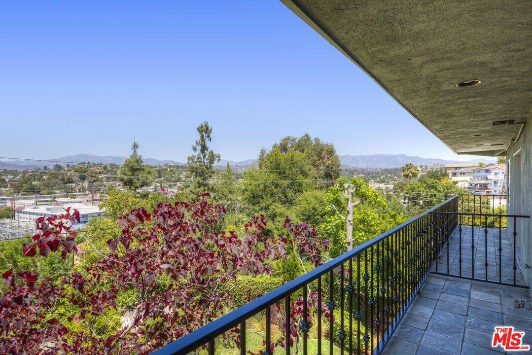 Scandia Way, Los Angeles, CA 90065