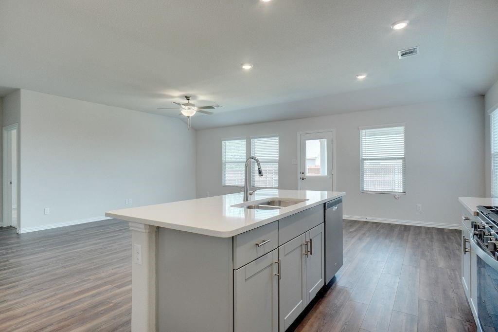 Bellatrix Dr, Haslet, TX 76052