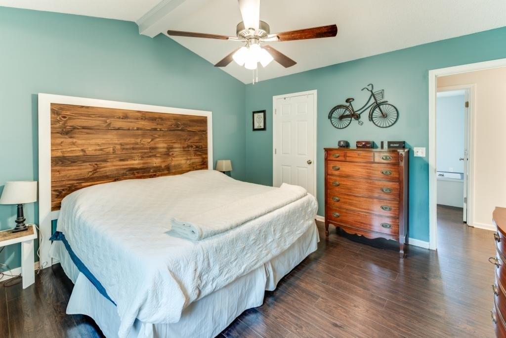 Creighton Ave, Northport, AL 35475