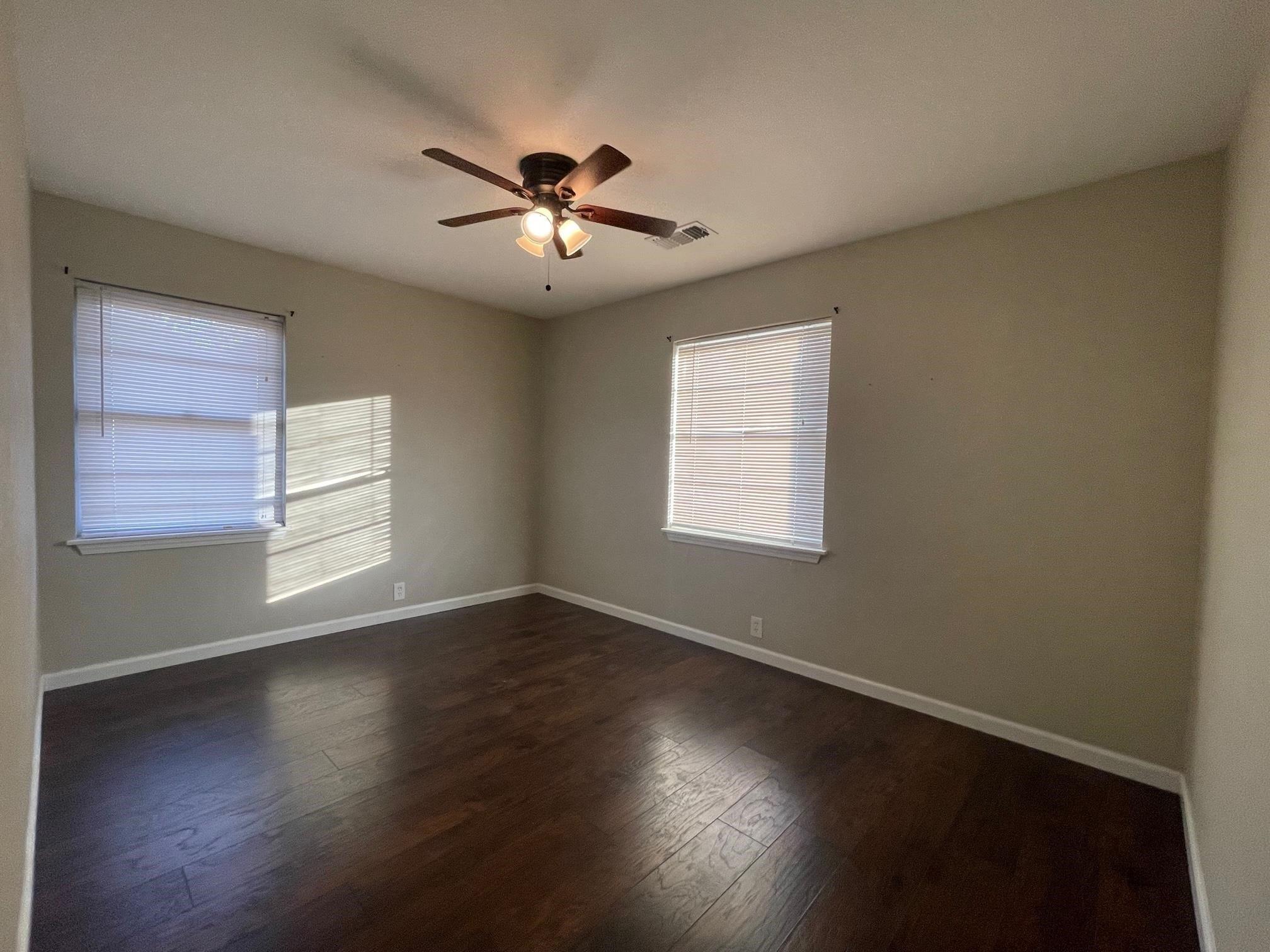 Bella Vista Dr, Paris, TX 75460