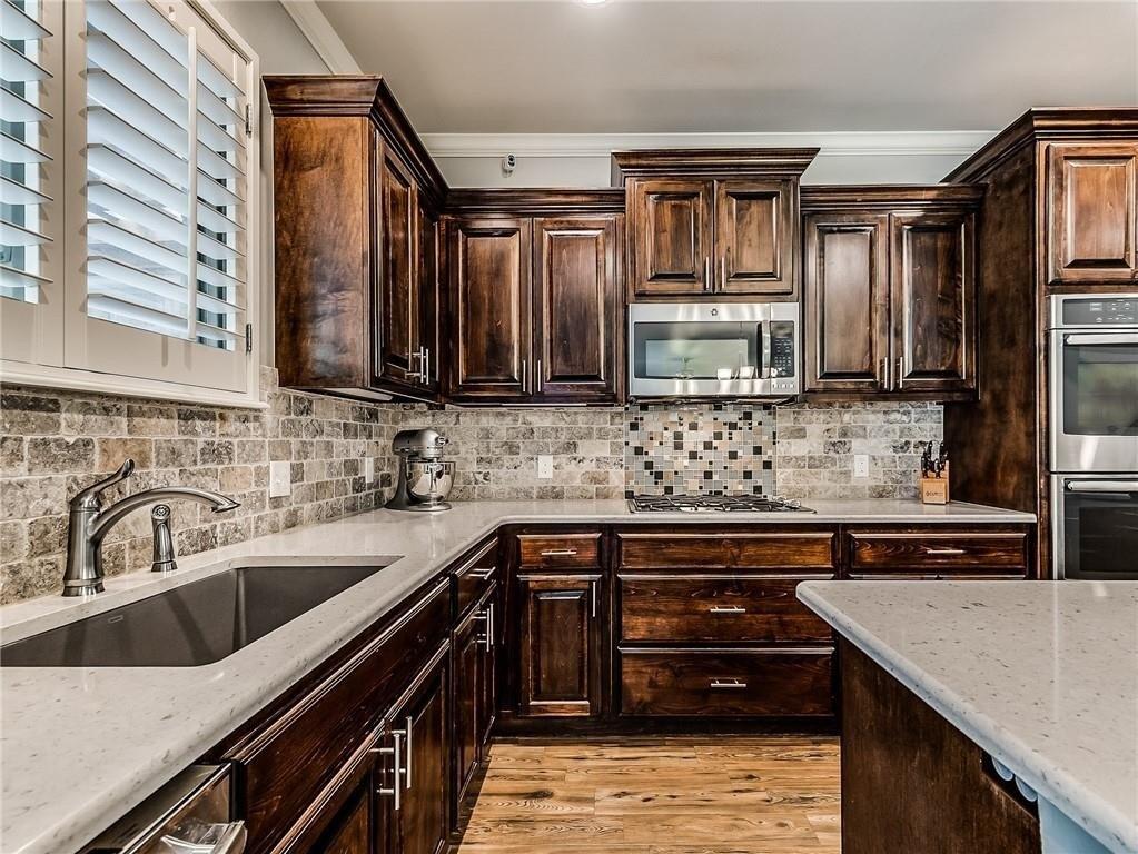 Colonia Bella Dr, Edmond, OK 73013