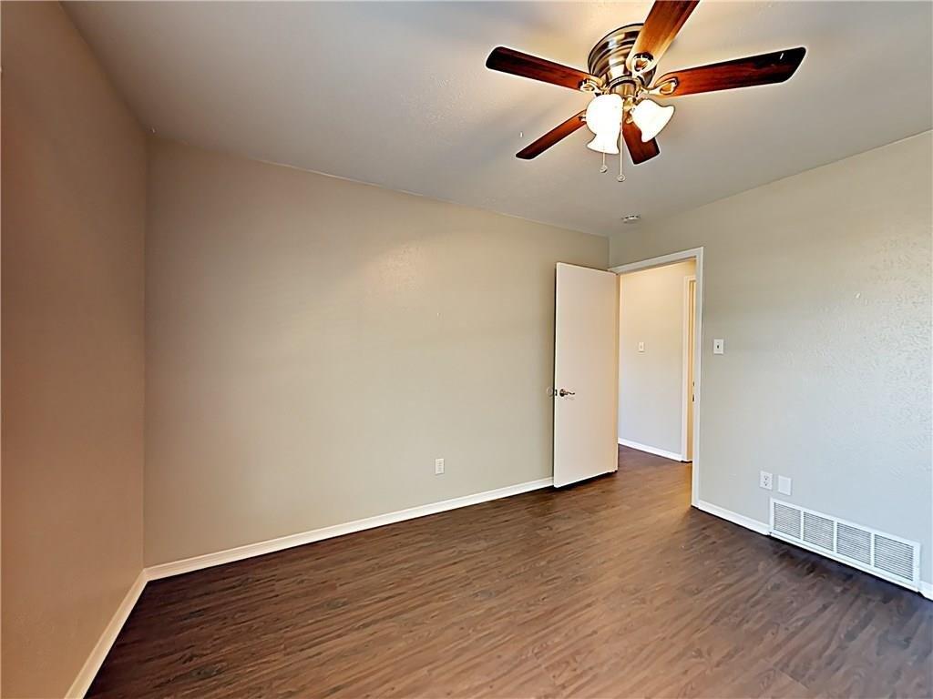 Queen Cir, The Colony, TX 75056