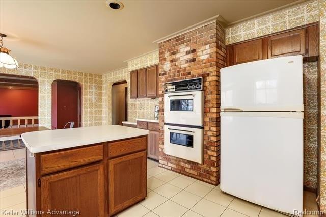 Deer Run, Farmington Hills, MI 48331
