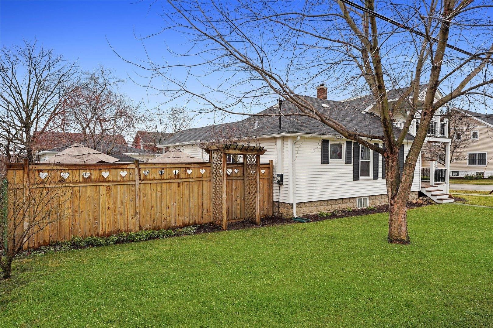 1st St, Mokena, IL 60448