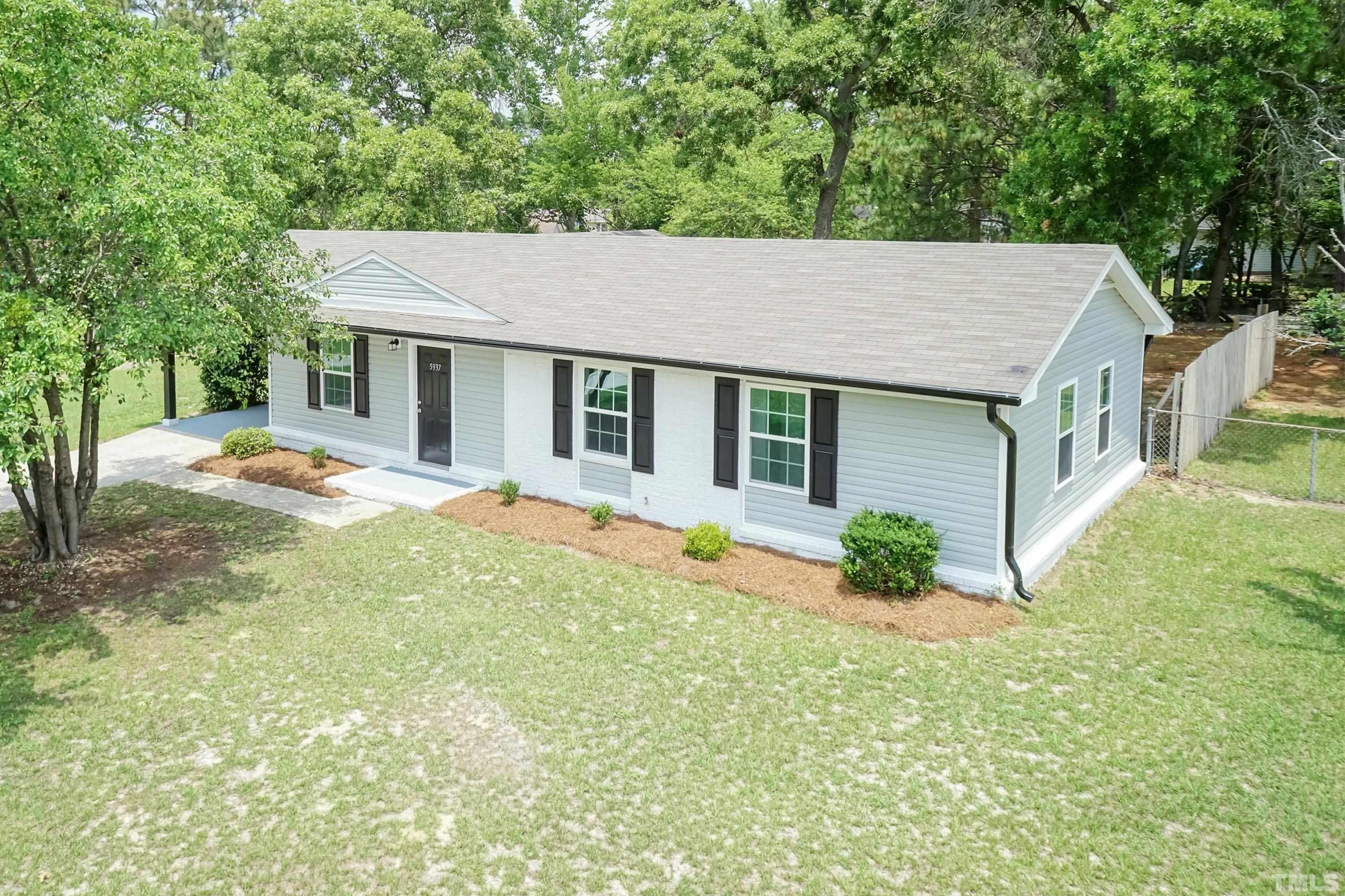 Spinner Rd, Hope Mills, NC 28348