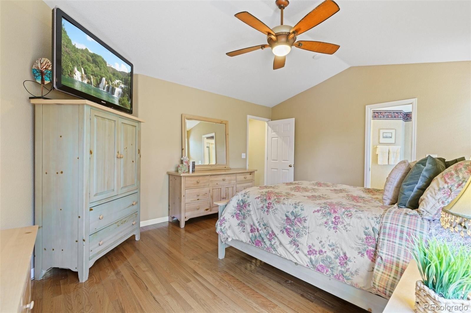 Moss Ct, Arvada, CO 80007