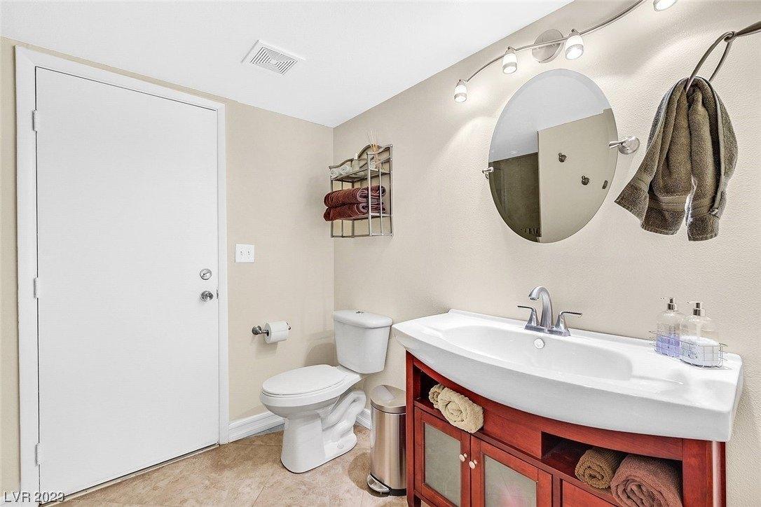 Verdinal Dr, Las Vegas, NV 89146