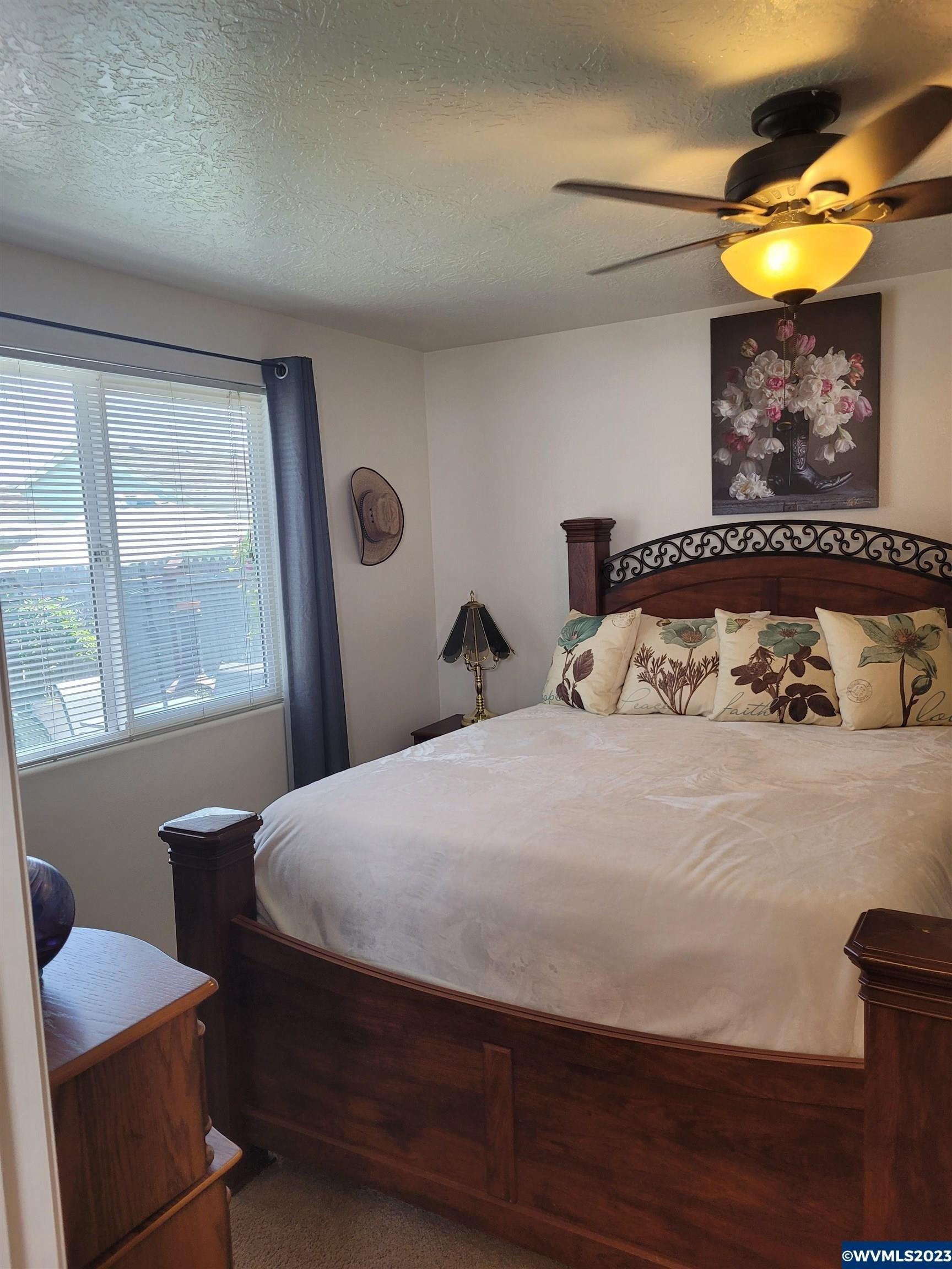 Warbler Ct Se, Salem, OR 97317