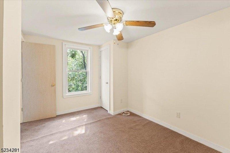 Bennett St, Phillipsburg, NJ 08865