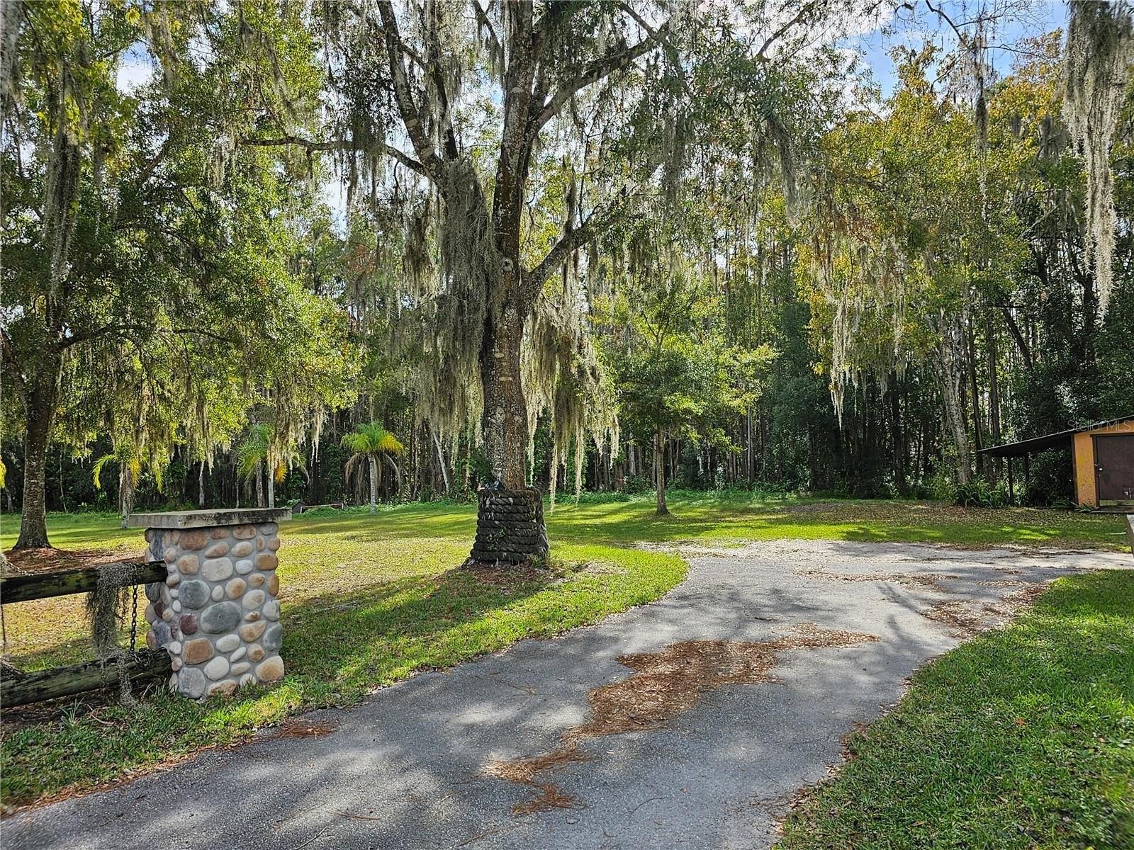 Bell Lake Rd, Land O Lakes, FL 34639