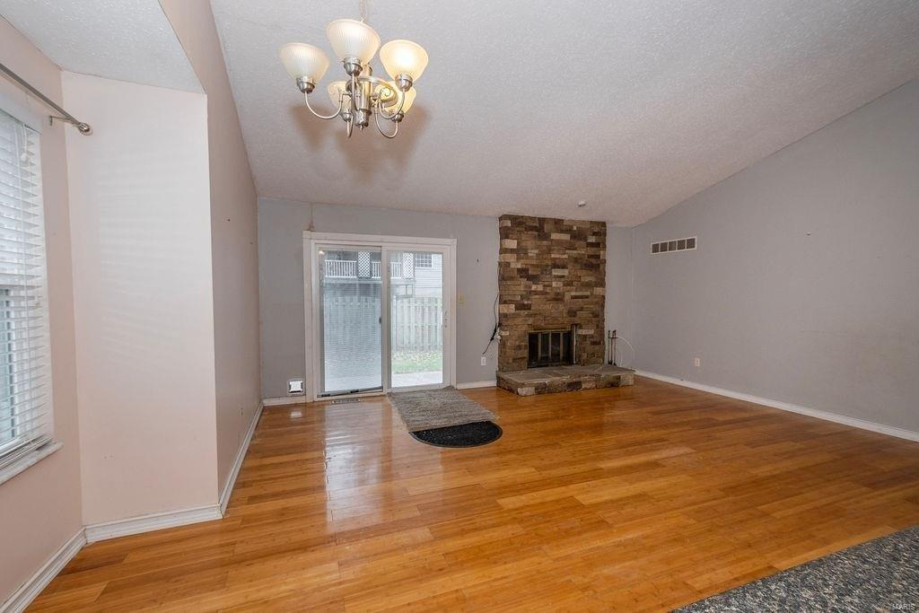 Westbrooke Terrace Dr, Ballwin, MO 63021