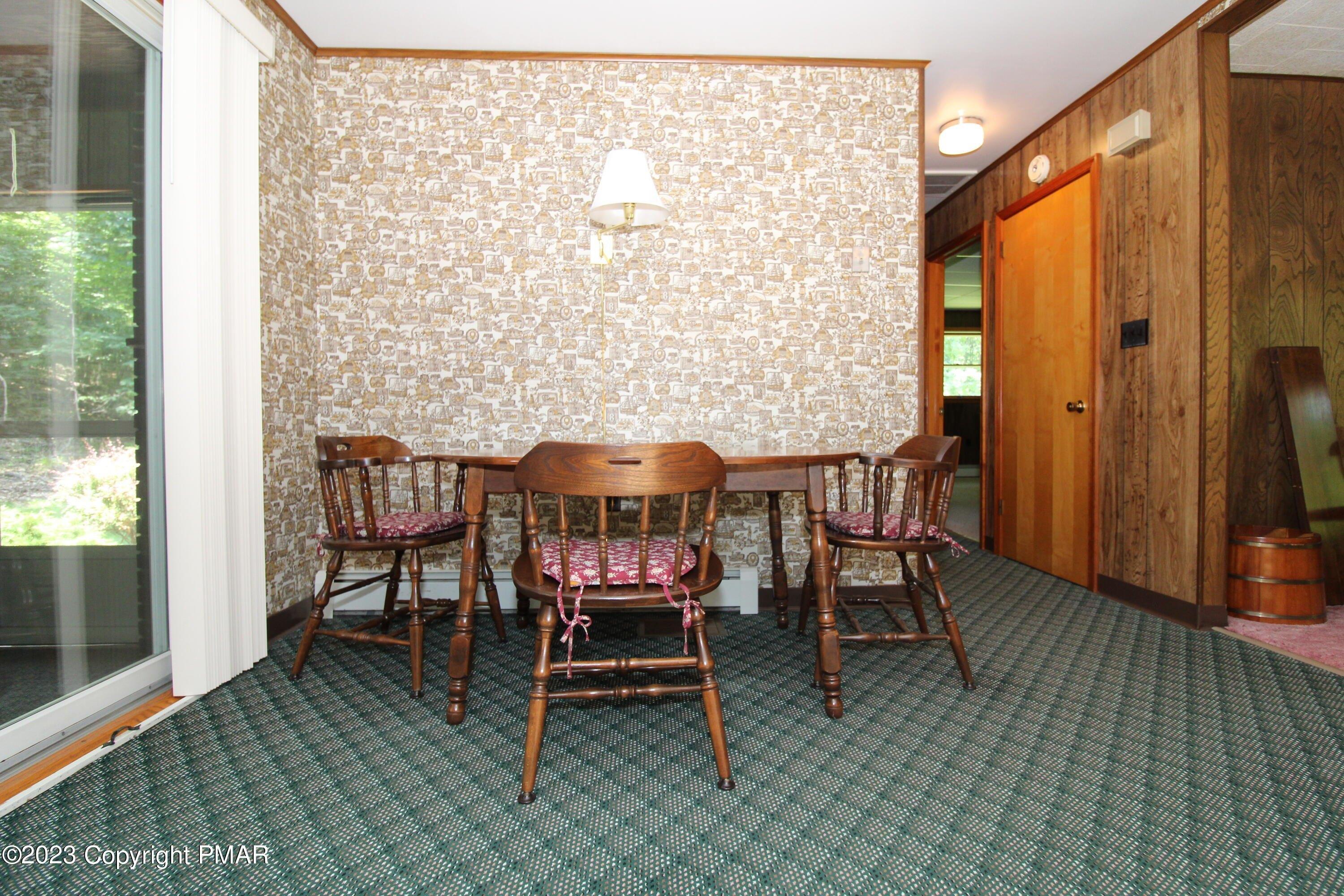 Hutson Hl, East Stroudsburg, PA 18302