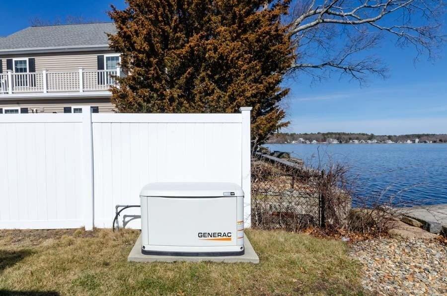 Nelsons Grv, Lakeville, MA 02347
