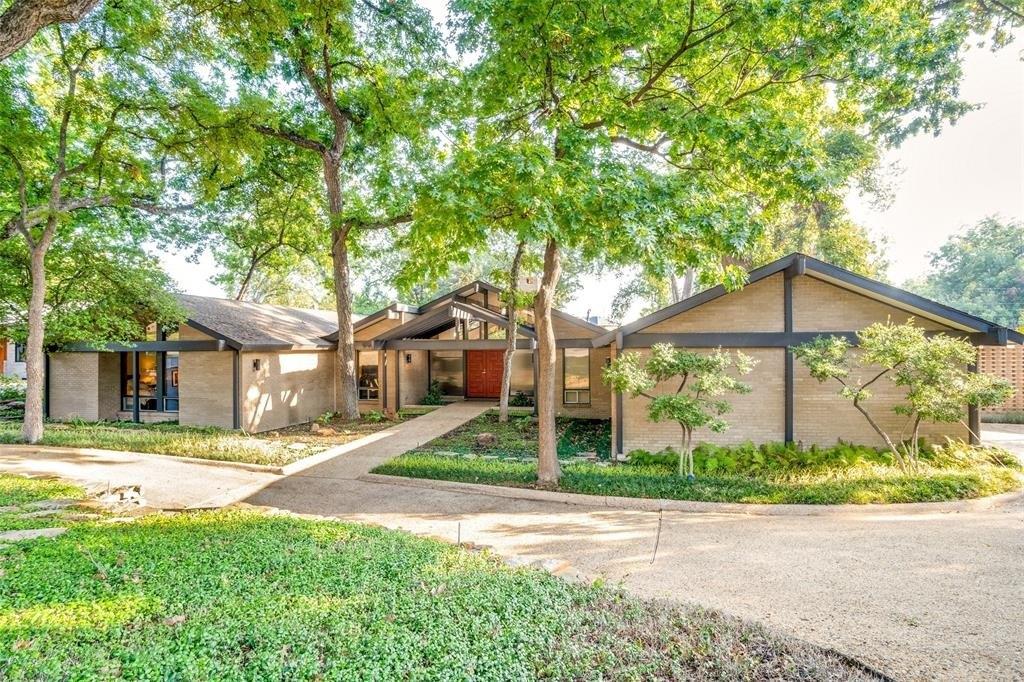 Hughes Ln, Dallas, TX 75240