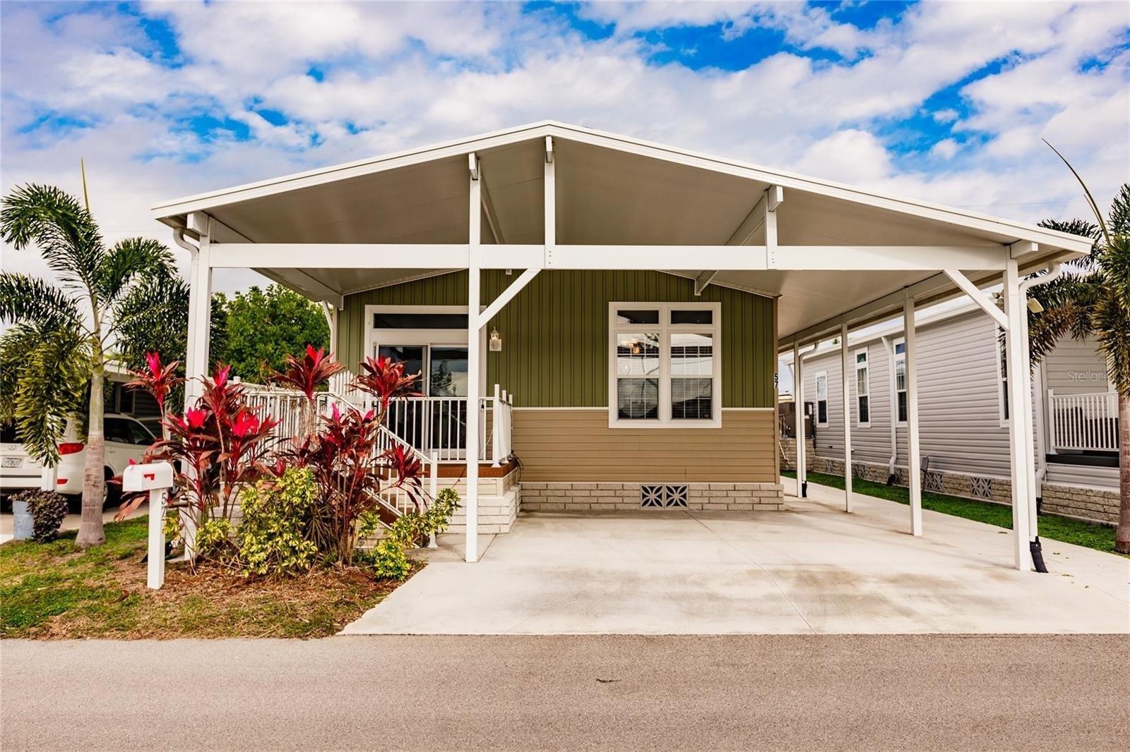 Edessa Dr, Palmetto, FL 34221