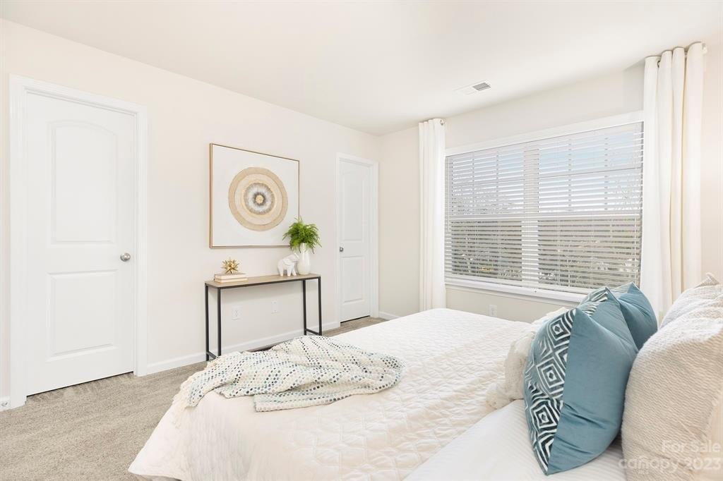 Revolutionary Trl, Charlotte, NC 28217