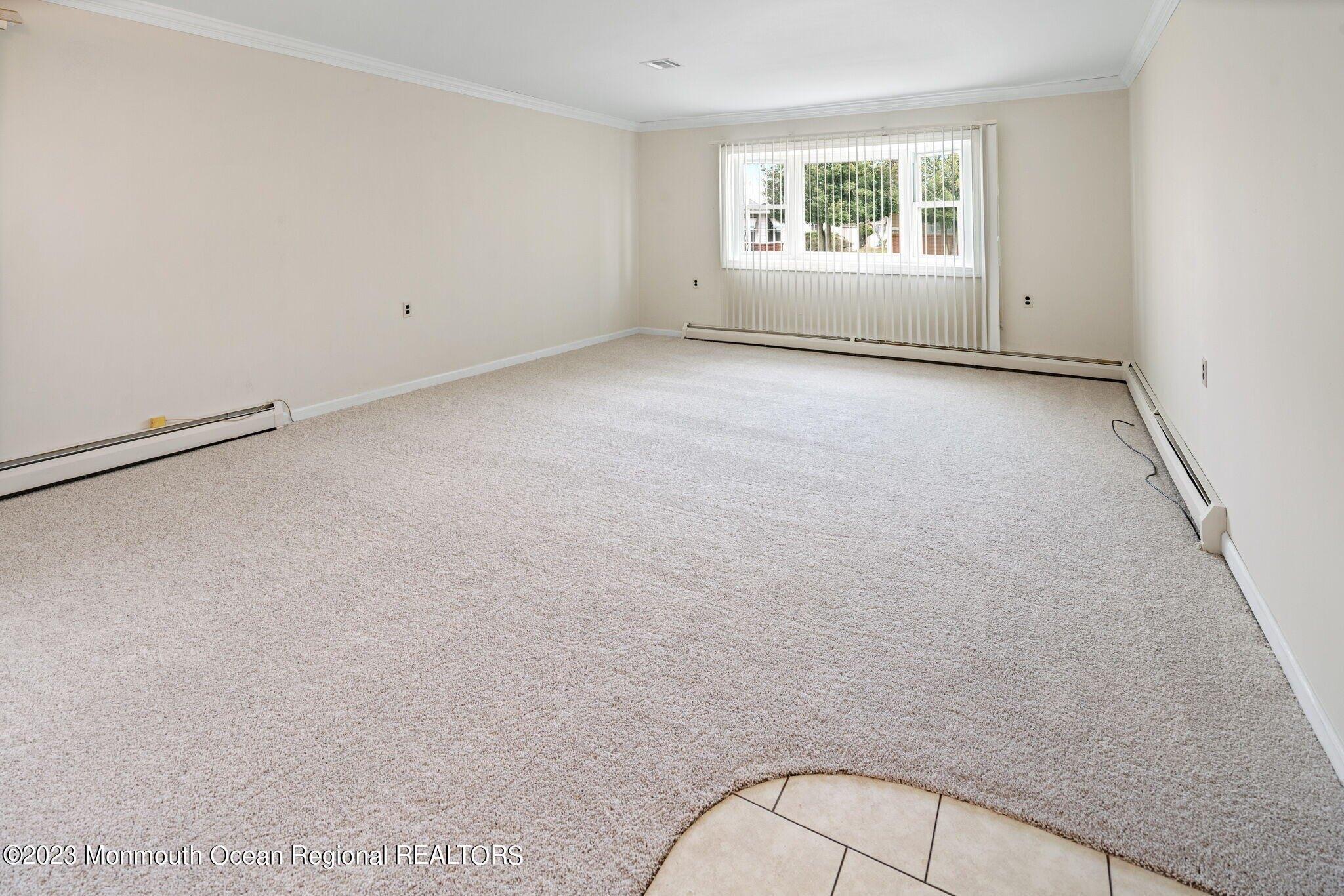 Scarborough Pl, Toms River, NJ 08757