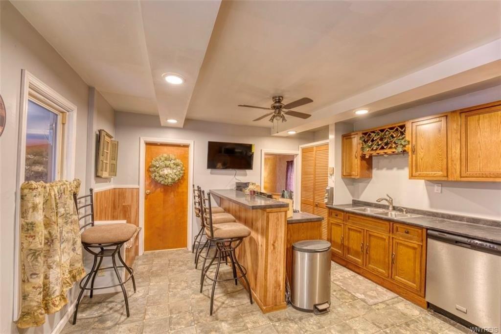 Falconer St, North Tonawanda, NY 14120