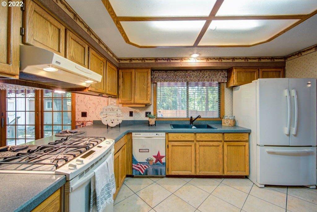 Sw Pheasant Ln, Beaverton, OR 97003