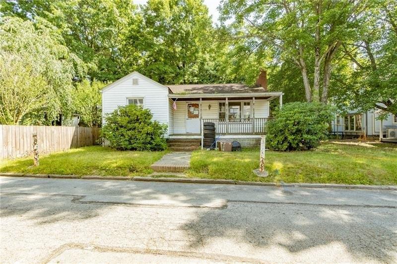 E Walnut St, Butler, PA 16001
