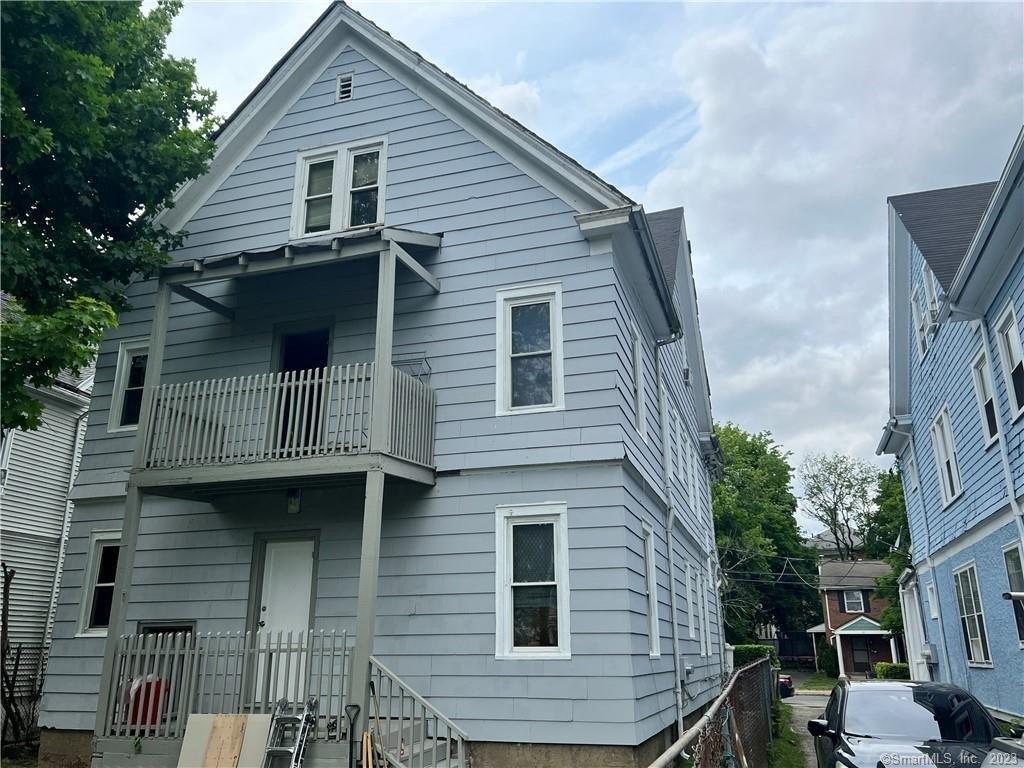 Cabot St, Hartford, CT 06112