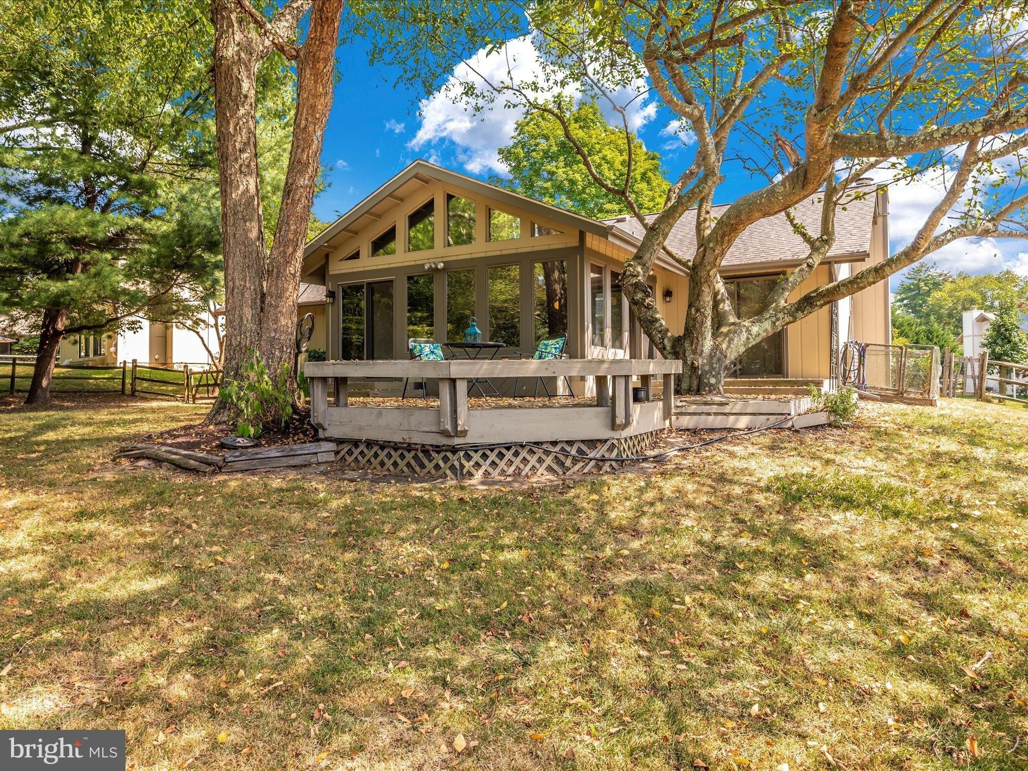 Aspenwood Ln, Montgomery Village, MD 20886