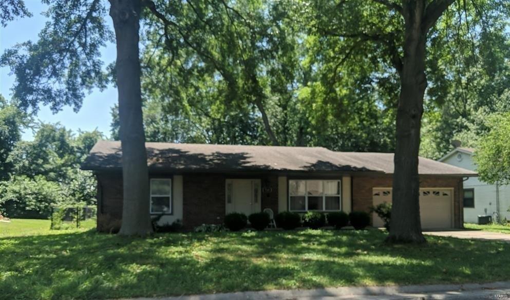 Fort Henry Rd, Belleville, IL 62221