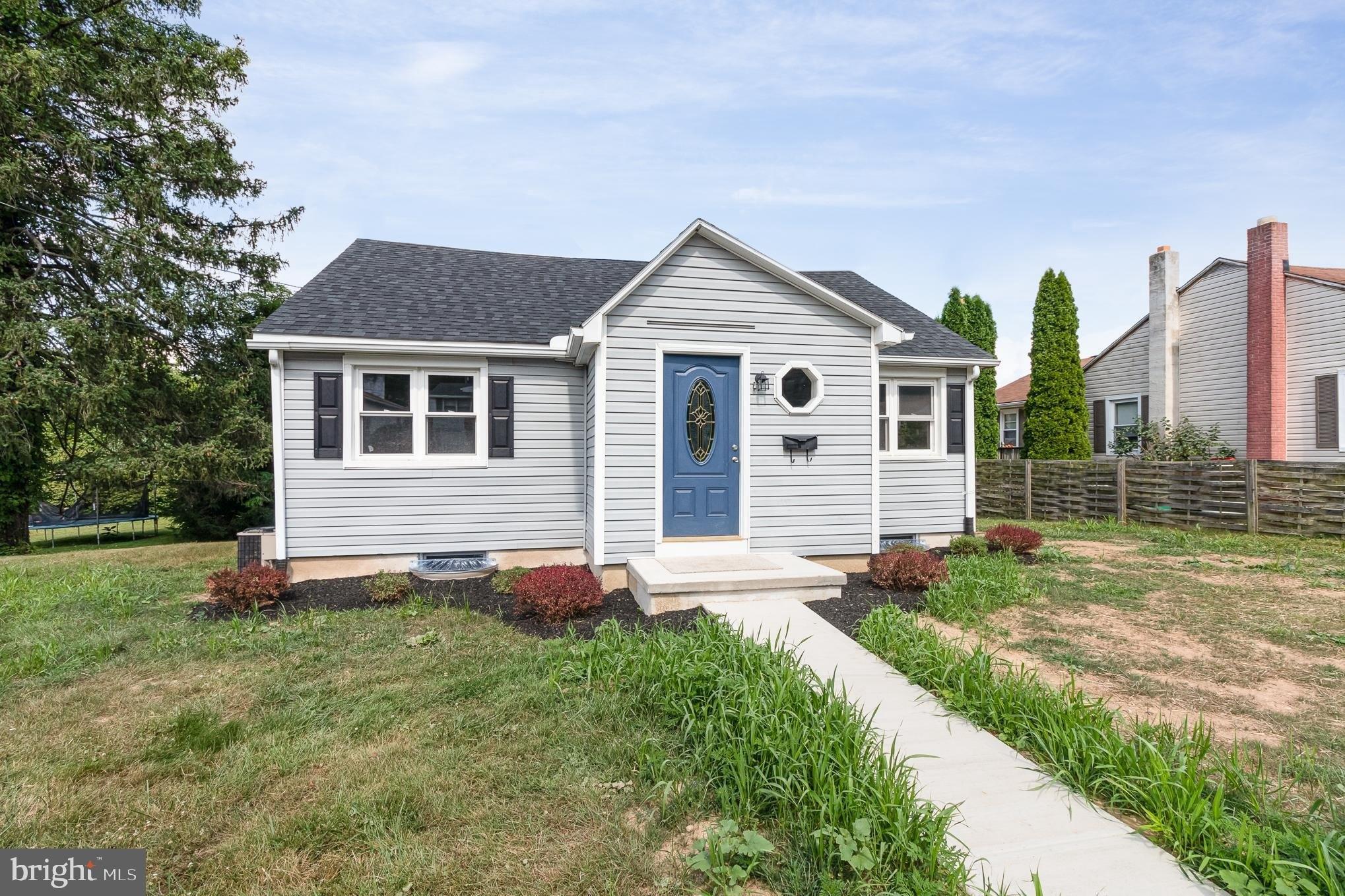 Linden Ave, Marysville, PA 17053