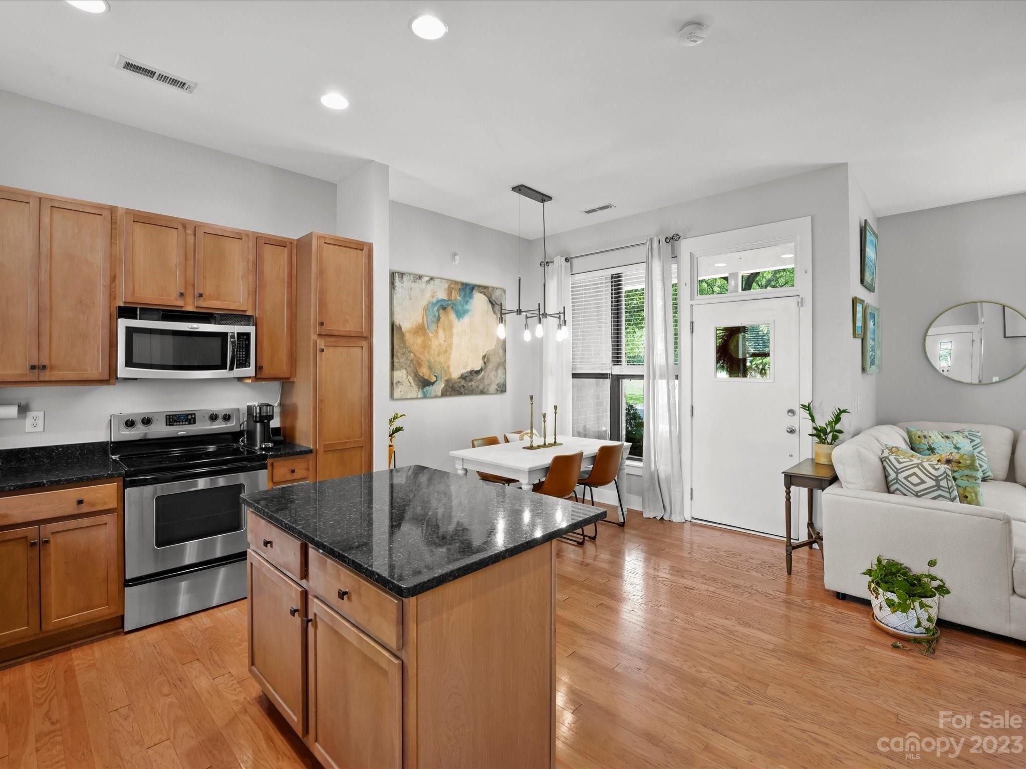 Spencer St, Charlotte, NC 28205