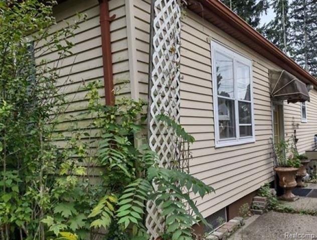 Cooper Ave, Lansing, MI 48910