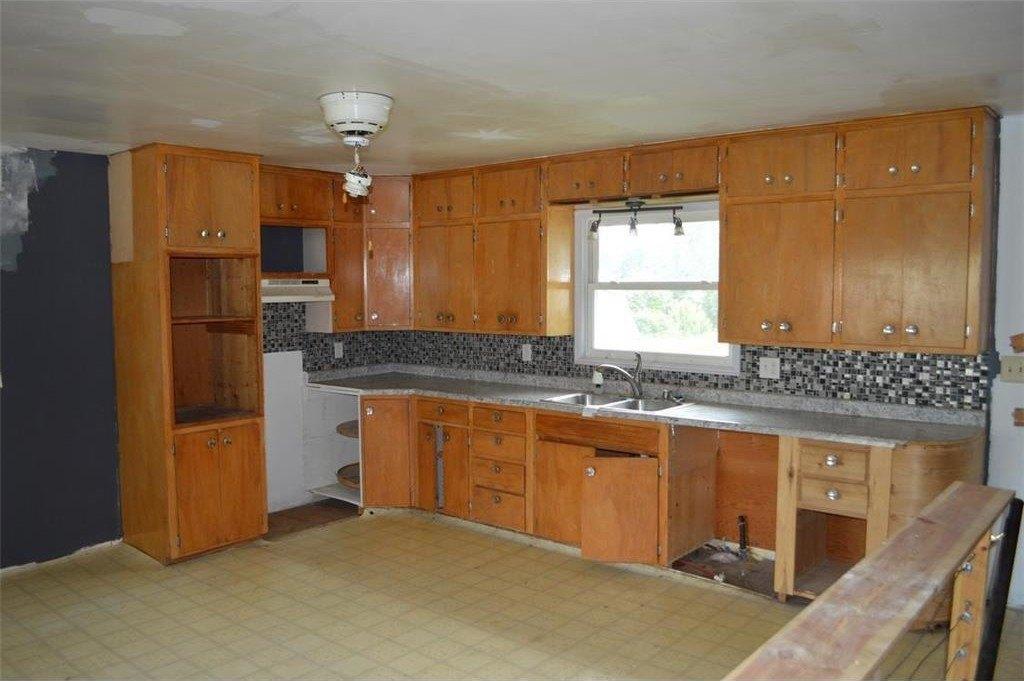 N Piety St, Ellsworth, WI 54011
