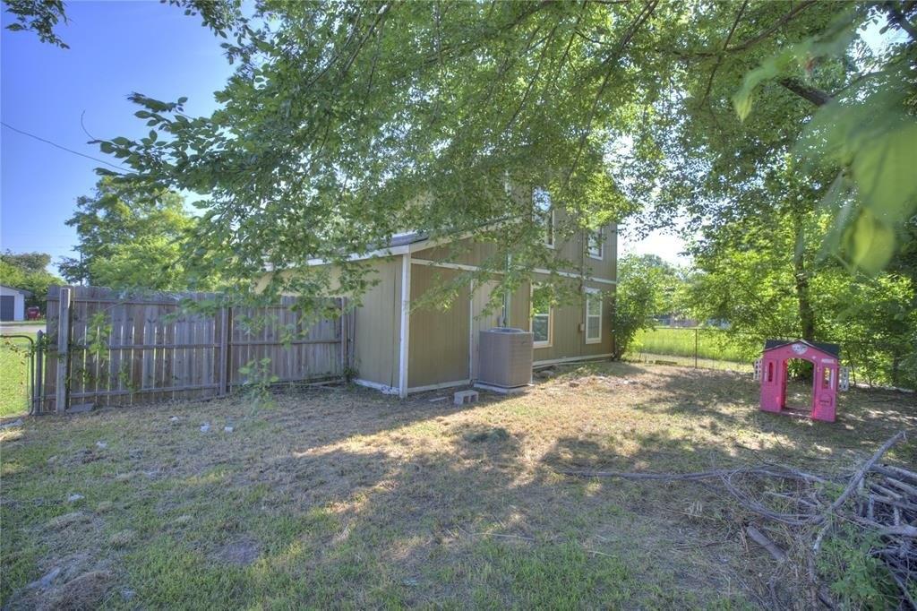 Holly Dr, West Tawakoni, TX 75474