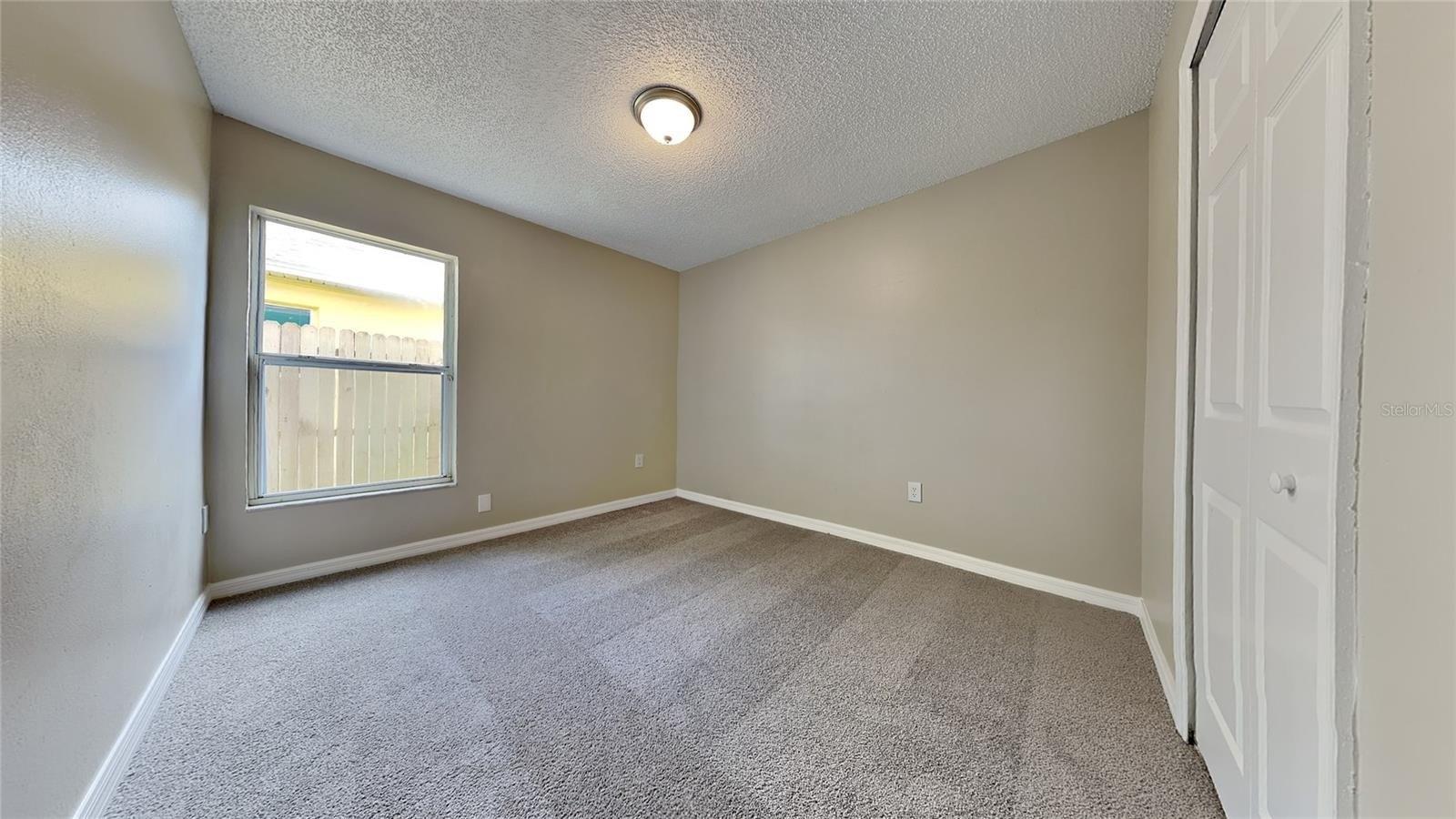Fremont Park Ave, Orlando, FL 32808