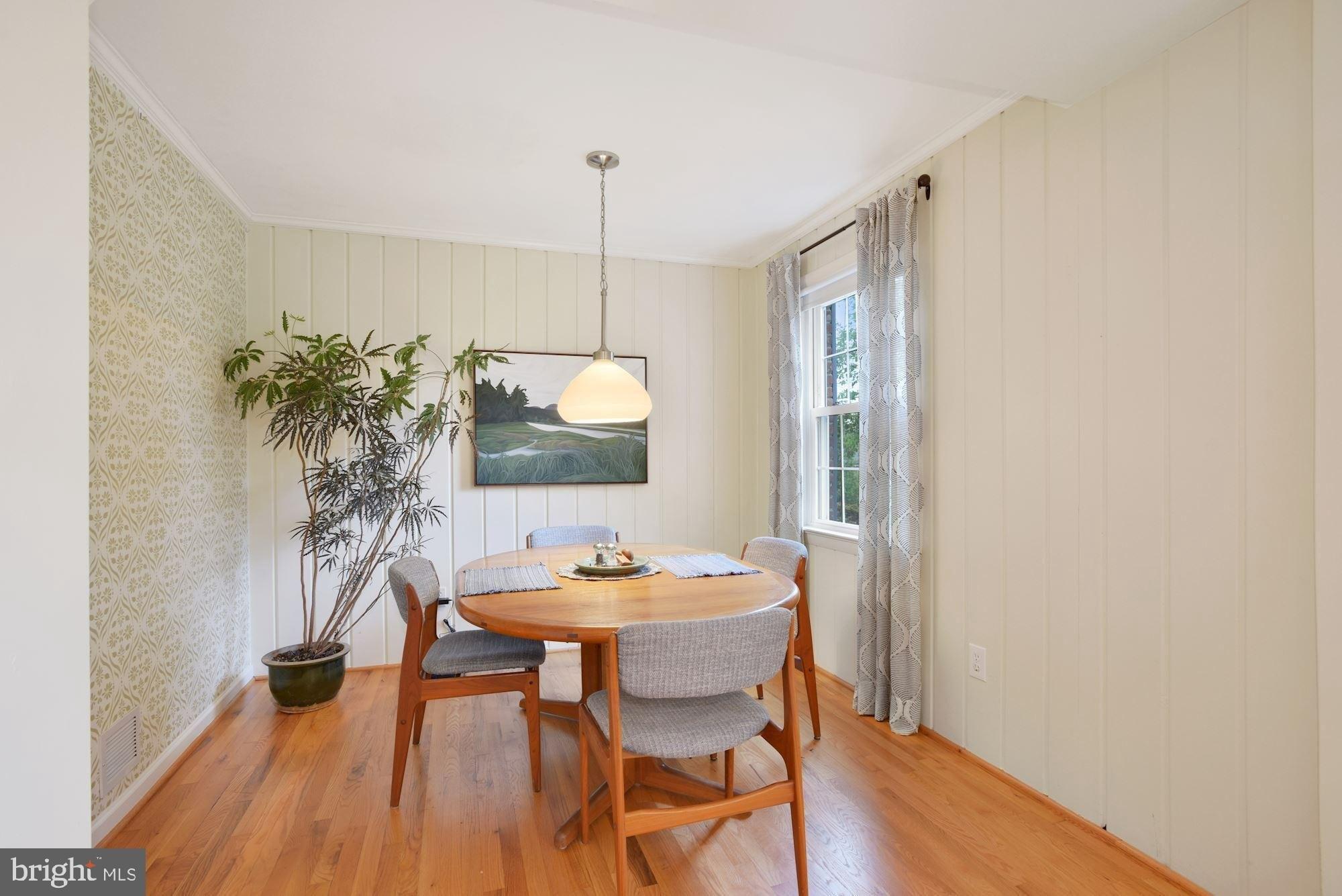 John Marshall Dr Nw, Vienna, VA 22180