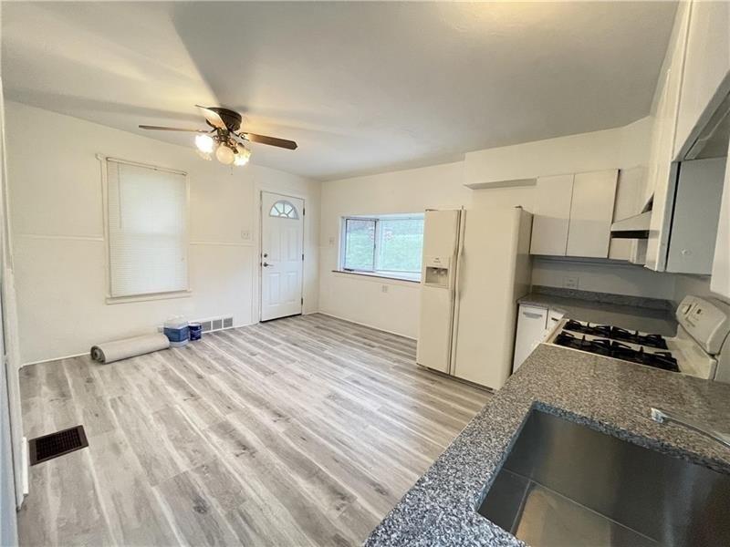 Trimble Ave, Mckeesport, PA 15133
