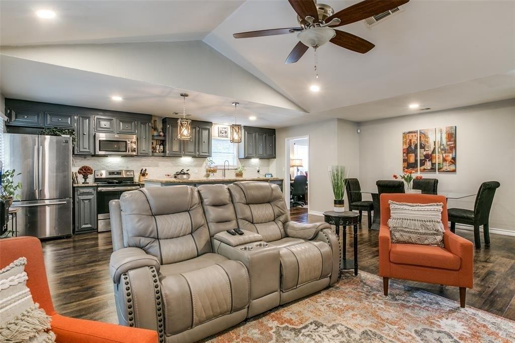 Pawn Ct, Lake Dallas, TX 75065