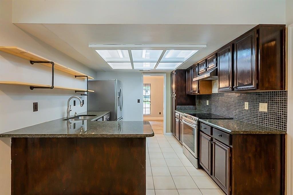 Lost Pine Ln, Apopka, FL 32712