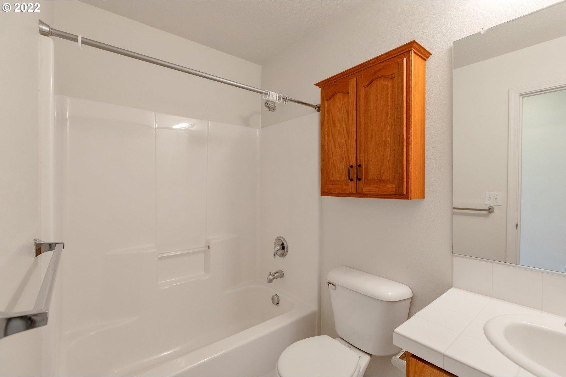 Nw Roseburg Ter, Beaverton, OR 97006