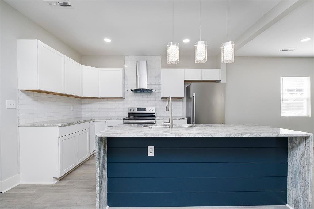 N Pershing Ave, Indianapolis, IN 46222
