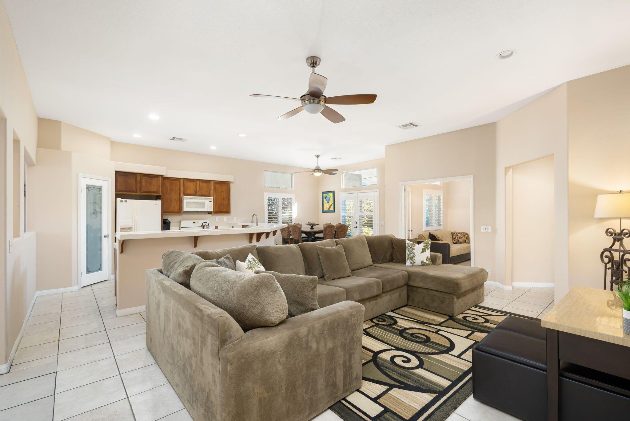Avenida Obregon, La Quinta, CA 92253