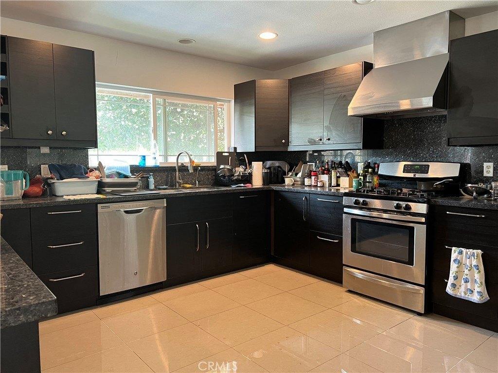 Ameluxen Ave, Hacienda Heights, CA 91745
