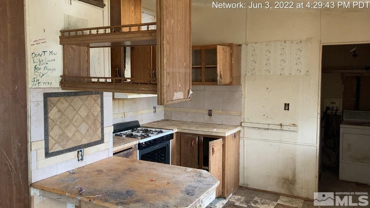 Lindville Ct, Sun Valley, NV 89433