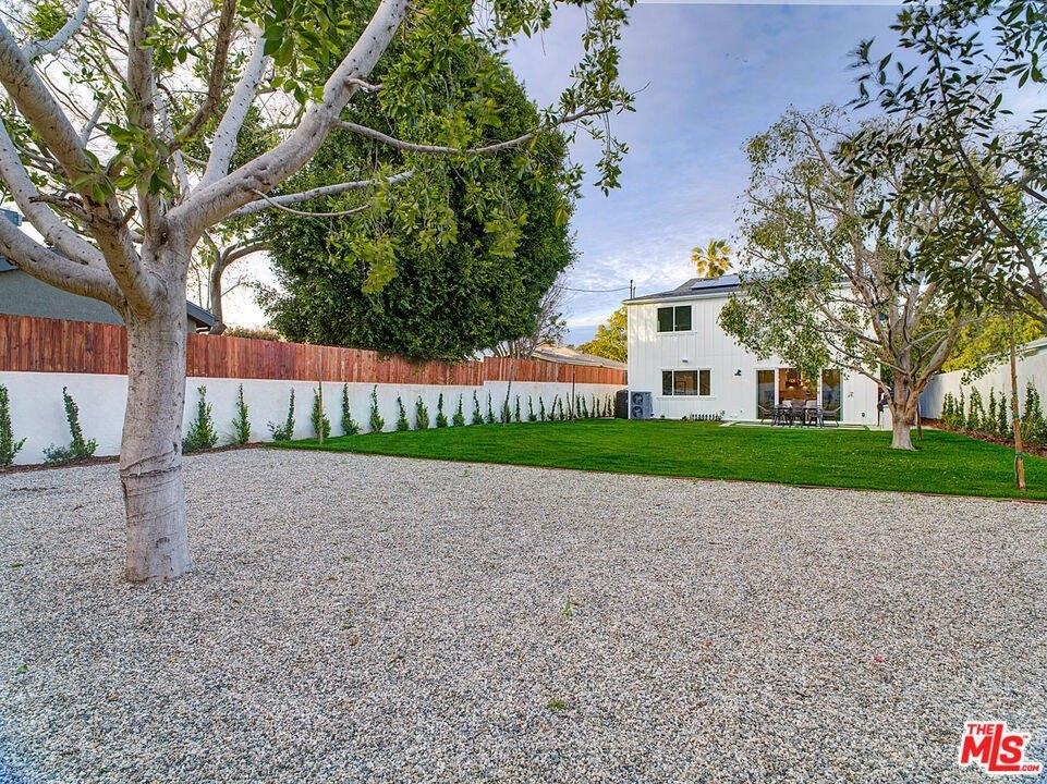 Coolidge Ave, Culver City, CA 90230
